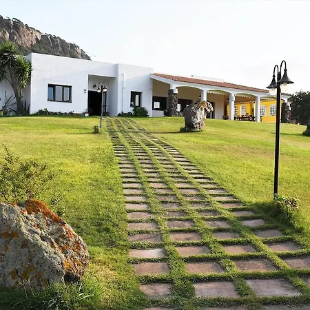 La Fattoria Отель Кастельсардо