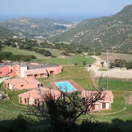 La Fattoria Отель Кастельсардо